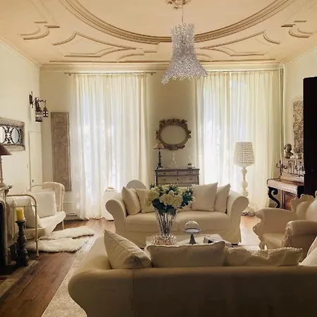 Hébergement de vacances Maison Spacieuse Avec Spa, *