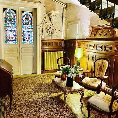 Maison Spacieuse Avec Spa, Hébergement de vacances *
