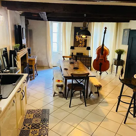 Hébergement de vacances Maison Spacieuse Avec Spa,
